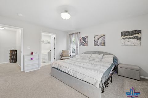 Tiny photo for 3125 Shenandoah Drive, Carpentersville, IL 60110 (MLS # 12574657)