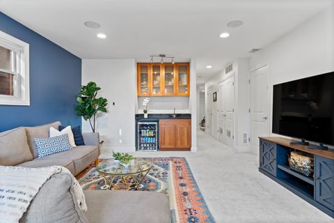 Tiny photo for 2151 N Oakley Avenue, Chicago, IL 60647 (MLS # 12474667)