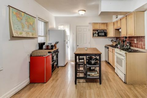 Tiny photo for 1634 N Cleveland Street, Chicago, IL 60614 (MLS # 12450208)