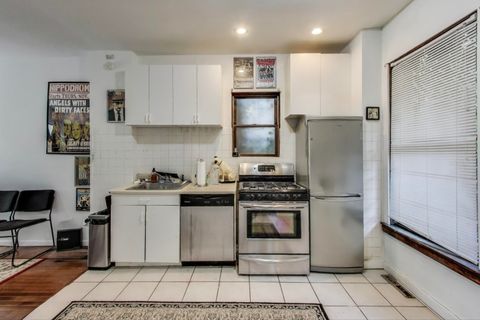 Tiny photo for 1634 N Cleveland Street, Chicago, IL 60614 (MLS # 12450208)