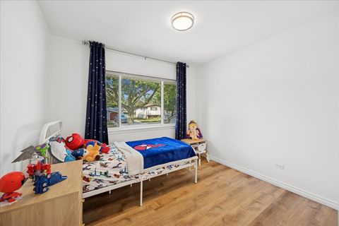 Tiny photo for 25 N Prindle Avenue, Arlington Heights, IL 60004 (MLS # 12502573)