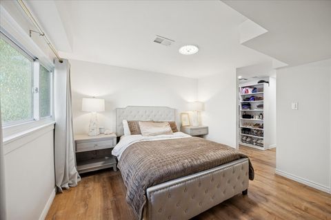 Tiny photo for 25 N Prindle Avenue, Arlington Heights, IL 60004 (MLS # 12502573)