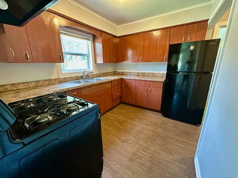 Tiny photo for 653 Elgin Avenue, Elgin, IL 60120 (MLS # 12444966)