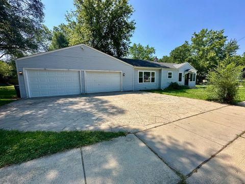 Tiny photo for 653 Elgin Avenue, Elgin, IL 60120 (MLS # 12444966)