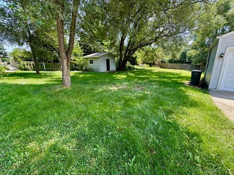 Tiny photo for 653 Elgin Avenue, Elgin, IL 60120 (MLS # 12444966)