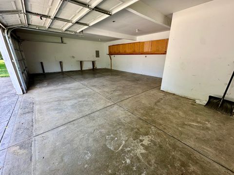 Tiny photo for 653 Elgin Avenue, Elgin, IL 60120 (MLS # 12444966)