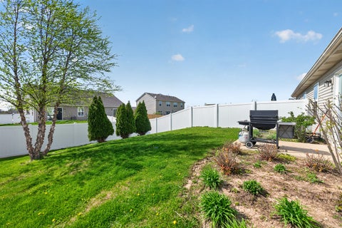 Tiny photo for 696 Vine Street, Hampshire, IL 60140 (MLS # 12622115)