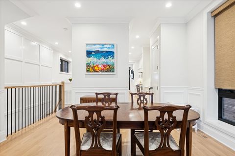 Tiny photo for 2727 N Kenmore Avenue #1, Chicago, IL 60614 (MLS # 12454171)