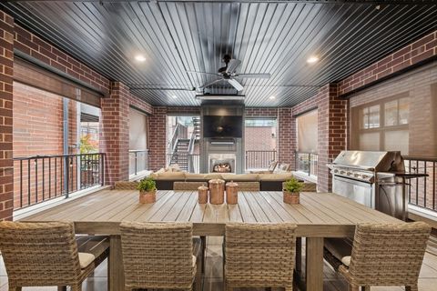 Tiny photo for 2727 N Kenmore Avenue #1, Chicago, IL 60614 (MLS # 12454171)