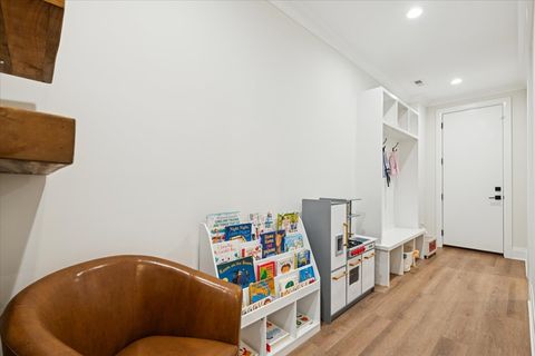Tiny photo for 2727 N Kenmore Avenue #1, Chicago, IL 60614 (MLS # 12454171)