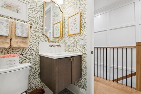 Tiny photo for 2727 N Kenmore Avenue #1, Chicago, IL 60614 (MLS # 12454171)
