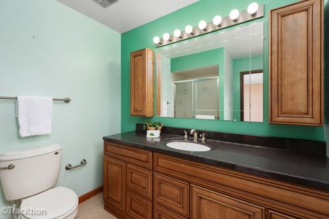 Tiny photo for 566 Cambridge Way, Bolingbrook, IL 60440 (MLS # 12626953)