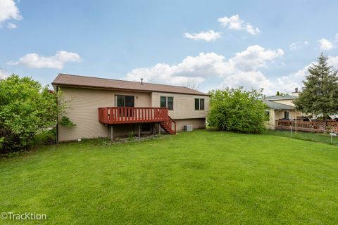 Tiny photo for 566 Cambridge Way, Bolingbrook, IL 60440 (MLS # 12626953)
