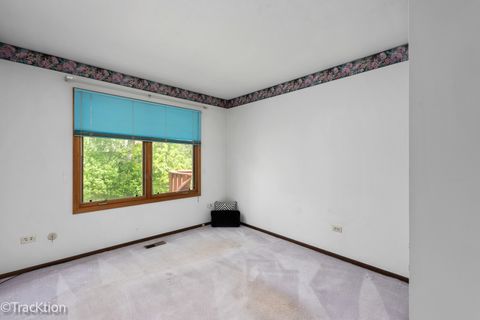 Tiny photo for 566 Cambridge Way, Bolingbrook, IL 60440 (MLS # 12626953)