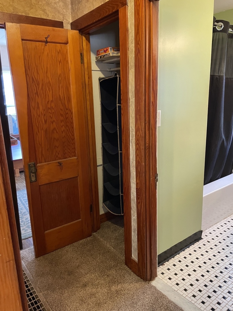37 Argyle Avenue