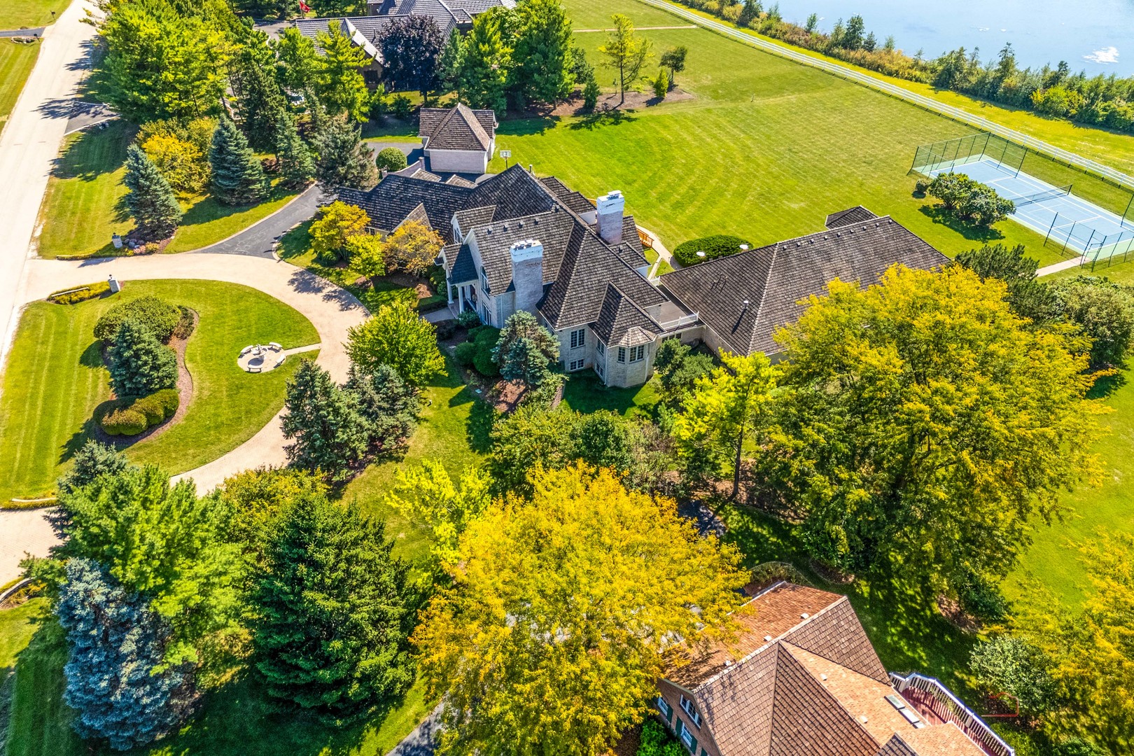 Wadsworth, Illinois, 60083, United States, 6 Bedrooms Bedrooms, ,10 BathroomsBathrooms,Residential,Active,2034251