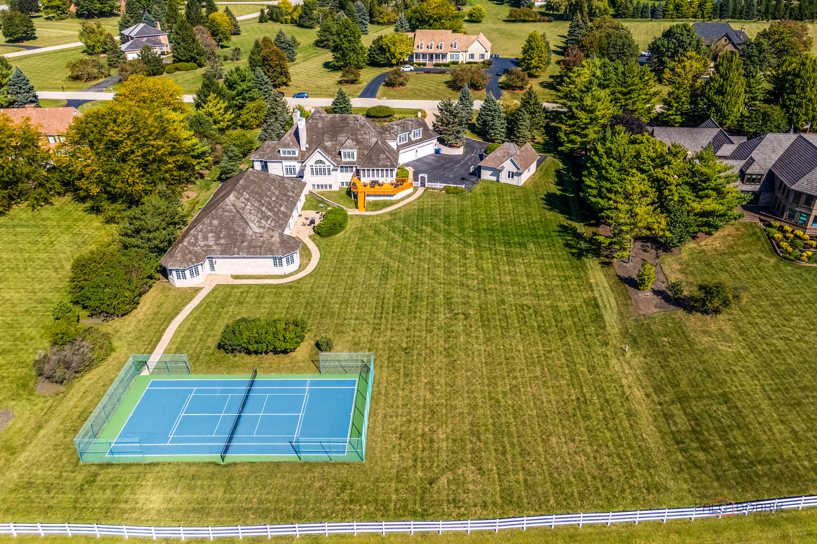 Wadsworth, Illinois, 60083, United States, 6 Bedrooms Bedrooms, ,10 BathroomsBathrooms,Residential,Active,2034251