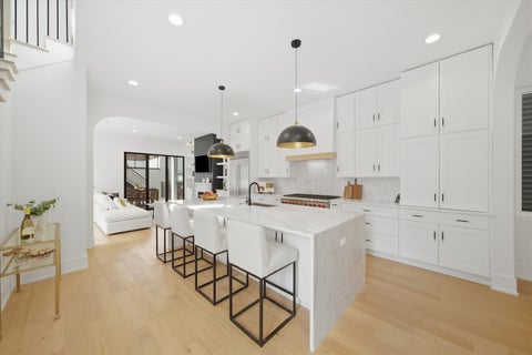 Tiny photo for 1914 N Rockwell Street, Chicago, IL 60647 (MLS # 12762615)