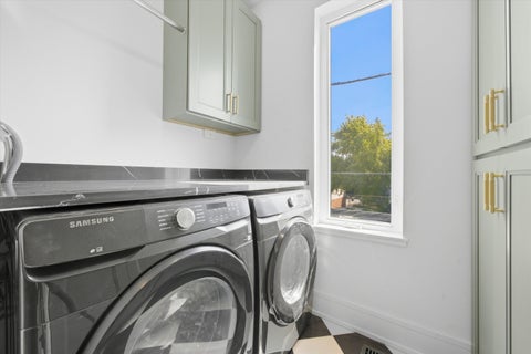 Tiny photo for 1914 N Rockwell Street, Chicago, IL 60647 (MLS # 12762615)