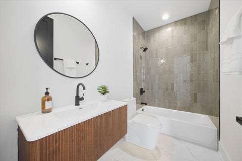 Tiny photo for 1914 N Rockwell Street, Chicago, IL 60647 (MLS # 12762615)