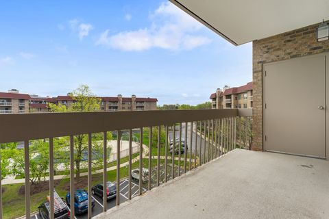 Tiny photo for 1280 Rudolph Road #4K, Northbrook, IL 60062 (MLS # 12628459)