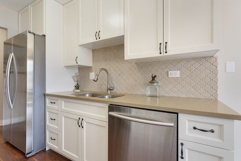Tiny photo for 1280 Rudolph Road #4K, Northbrook, IL 60062 (MLS # 12628459)