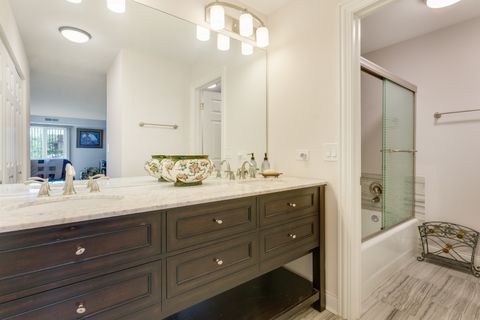 Tiny photo for 1280 Rudolph Road #4K, Northbrook, IL 60062 (MLS # 12628459)
