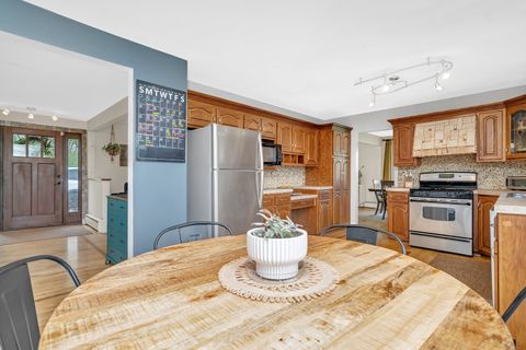 Tiny photo for 7040 W 131st Street, Palos Heights, IL 60463 (MLS # 12603883)