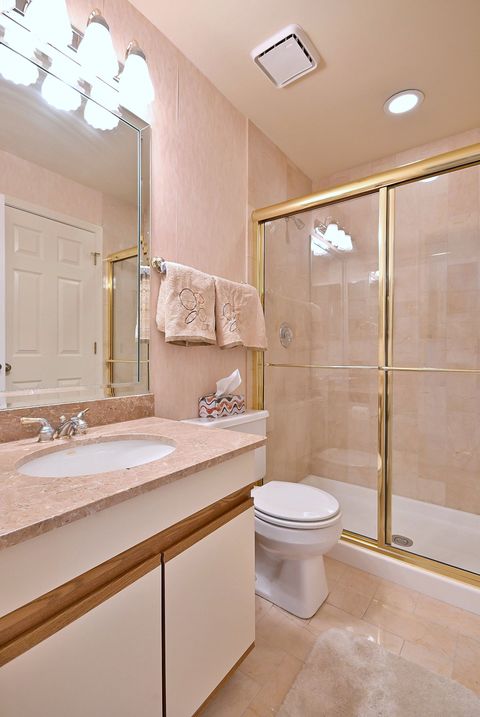 Tiny photo for 5 Willow Parkway #5, Buffalo Grove, IL 60089 (MLS # 12450046)