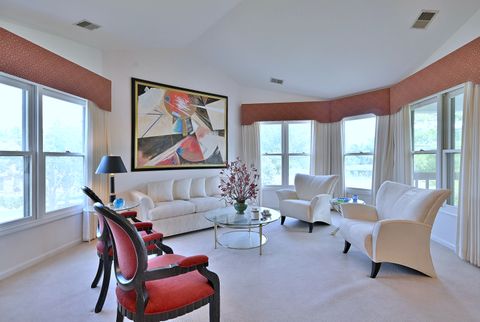 Tiny photo for 5 Willow Parkway #5, Buffalo Grove, IL 60089 (MLS # 12450046)