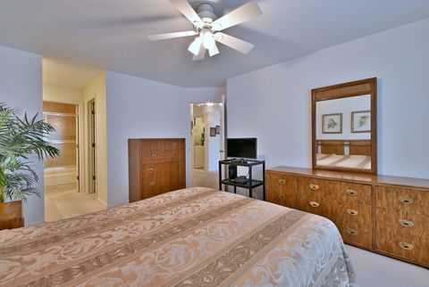 Tiny photo for 5 Willow Parkway #5, Buffalo Grove, IL 60089 (MLS # 12450046)