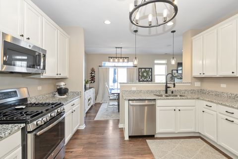 Tiny photo for 16146 W Coneflower Drive, Lockport, IL 60441 (MLS # 12555091)