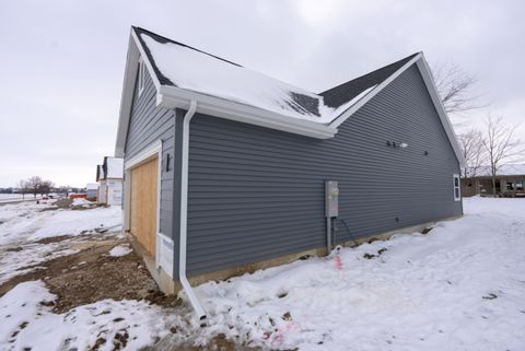 Tiny photo for 1913 S Stone Creek Boulevard, Urbana, IL 61802 (MLS # 12494120)