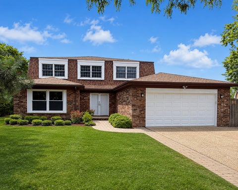 Photo of 11 Birchwood Avenue, Deerfield, IL 60015 (MLS # 12746889)
