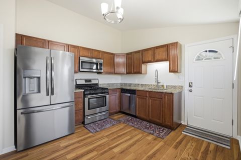 Tiny photo for 429 Lauren Lane, Buffalo Grove, IL 60089 (MLS # 12536708)