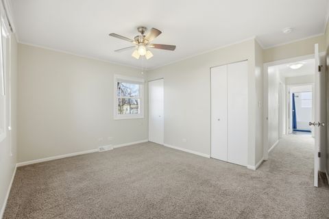 Tiny photo for 429 Lauren Lane, Buffalo Grove, IL 60089 (MLS # 12536708)