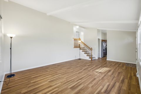 Tiny photo for 429 Lauren Lane, Buffalo Grove, IL 60089 (MLS # 12536708)