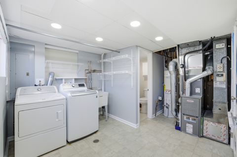 Tiny photo for 429 Lauren Lane, Buffalo Grove, IL 60089 (MLS # 12536708)