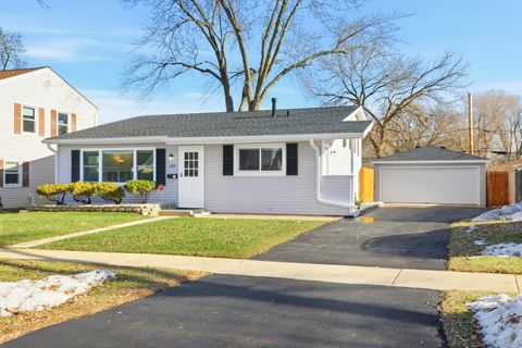Tiny photo for 429 Lauren Lane, Buffalo Grove, IL 60089 (MLS # 12536708)