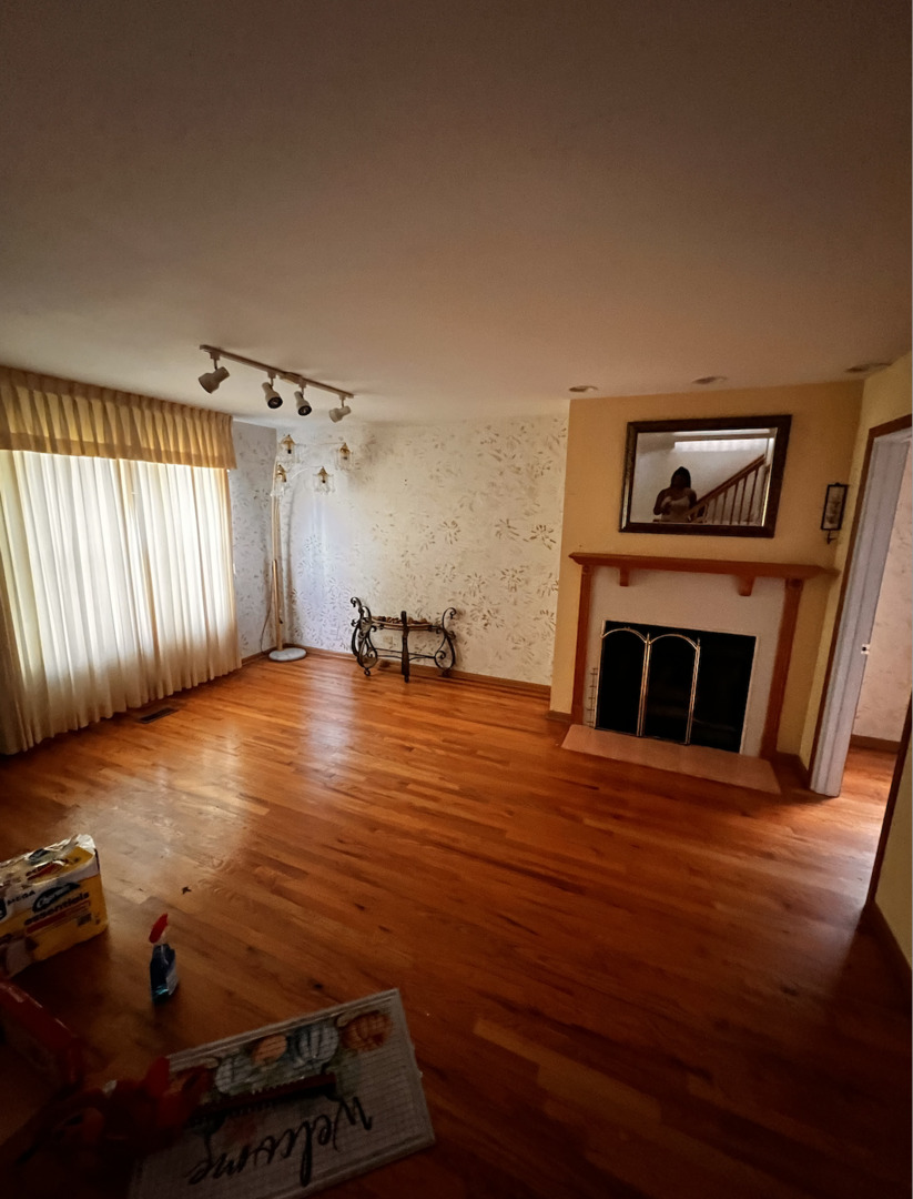 1225 W Garfield Boulevard