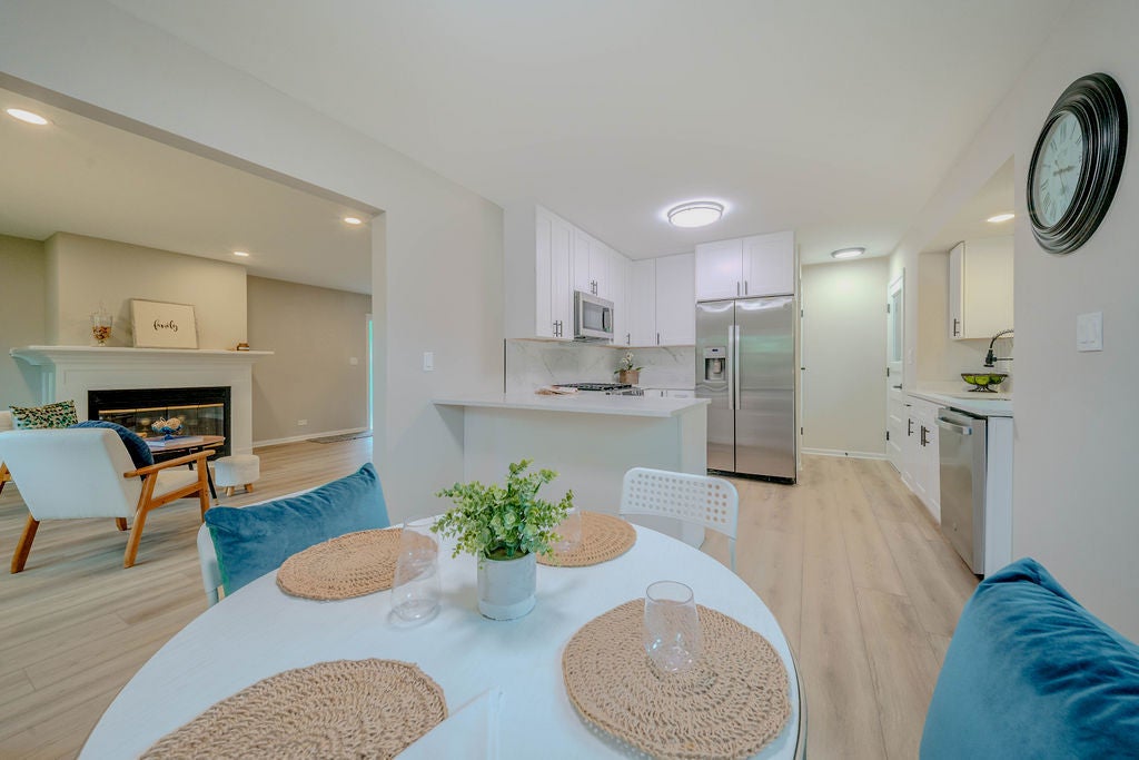 26 E Woodland Road