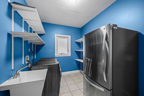 Tiny photo for 421 W Hawthorne Street, Arlington Heights, IL 60004 (MLS # 12505319)