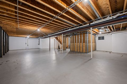 Tiny photo for 421 W Hawthorne Street, Arlington Heights, IL 60004 (MLS # 12505319)