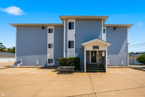 Photo of 3130 W Monroe Street #107, Waukegan, IL 60085 (MLS # 12716575)