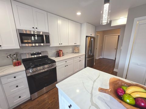 Tiny photo for 1107 Garfield Street, Lockport, IL 60441 (MLS # 12456403)