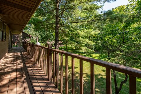 Tiny photo for 2403 11th Street, Winthrop Harbor, IL 60096 (MLS # 12439563)