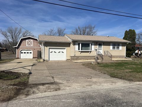 Photo of 505 N Maple Street, Cleveland, IL 61241 (MLS # 12621302)