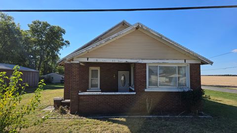 Photo of 4710 Section Street, Streator, IL 61364 (MLS # 12491529)