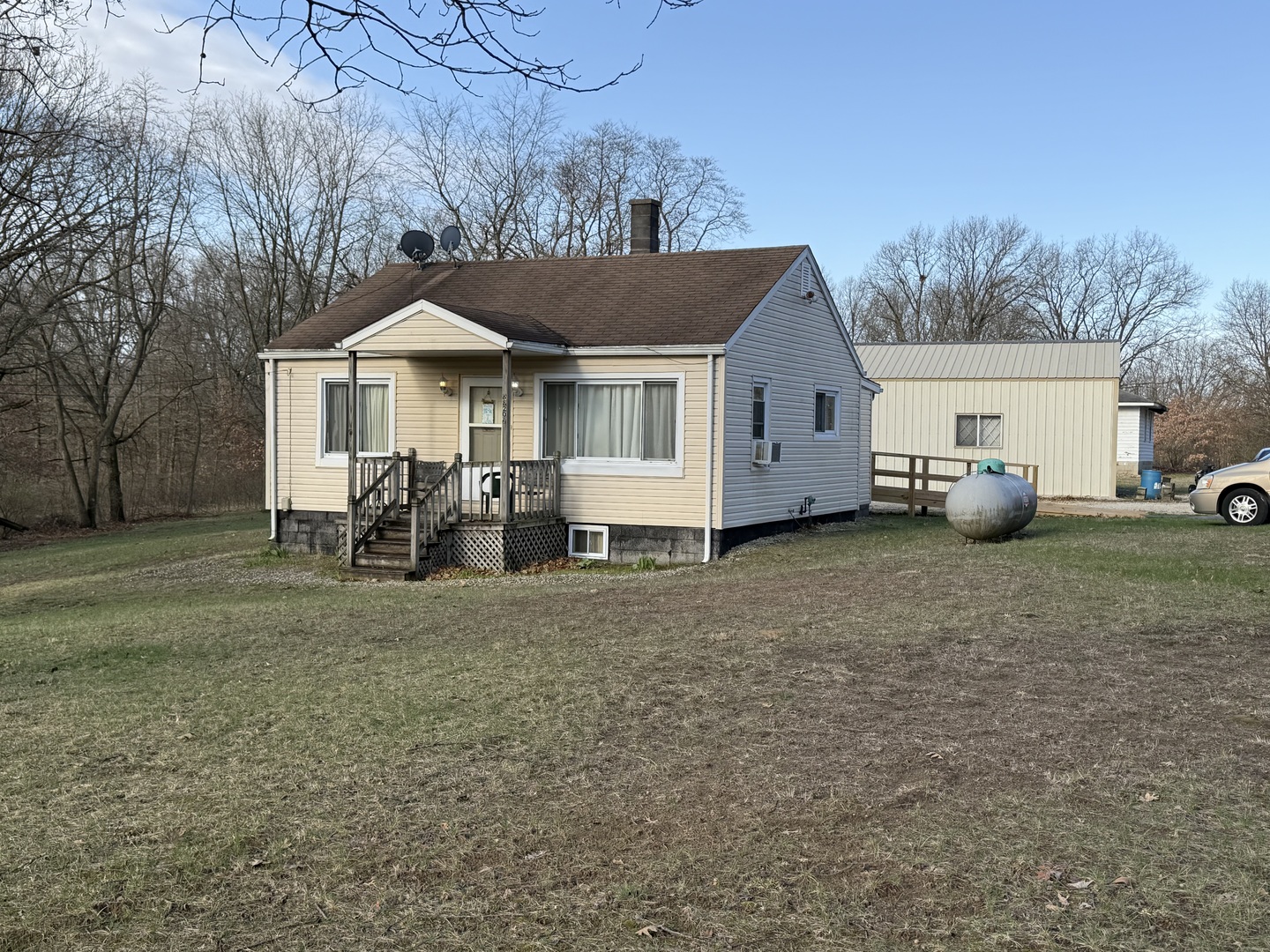 Listing image 2