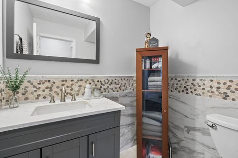 Tiny photo for 1370 Northmoor Court, Northbrook, IL 60062 (MLS # 12626570)